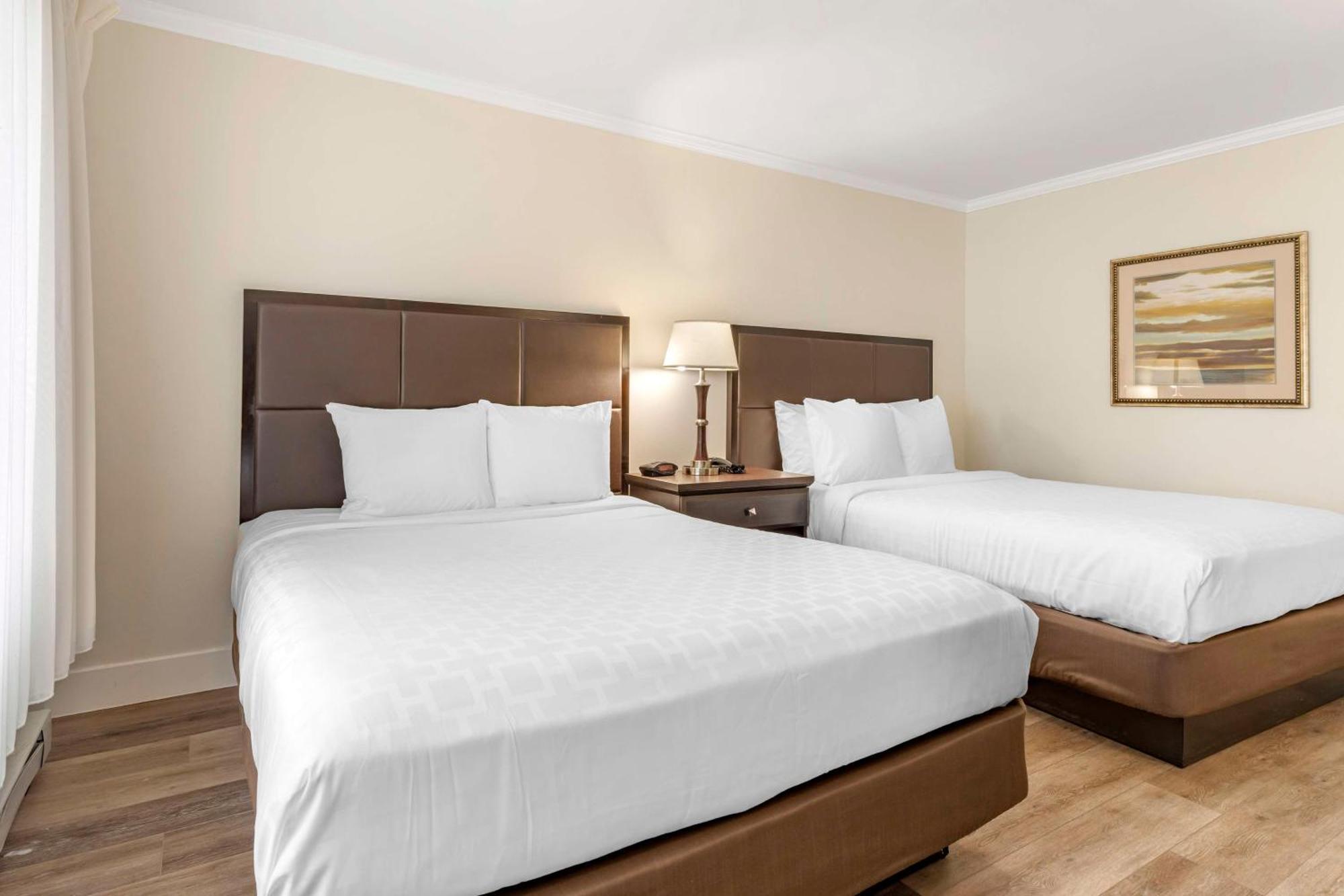 Best Western Carmel'S Town House Lodge Екстер'єр фото